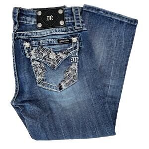 Miss Me Flap Pocket Embellished Capris Sz 27